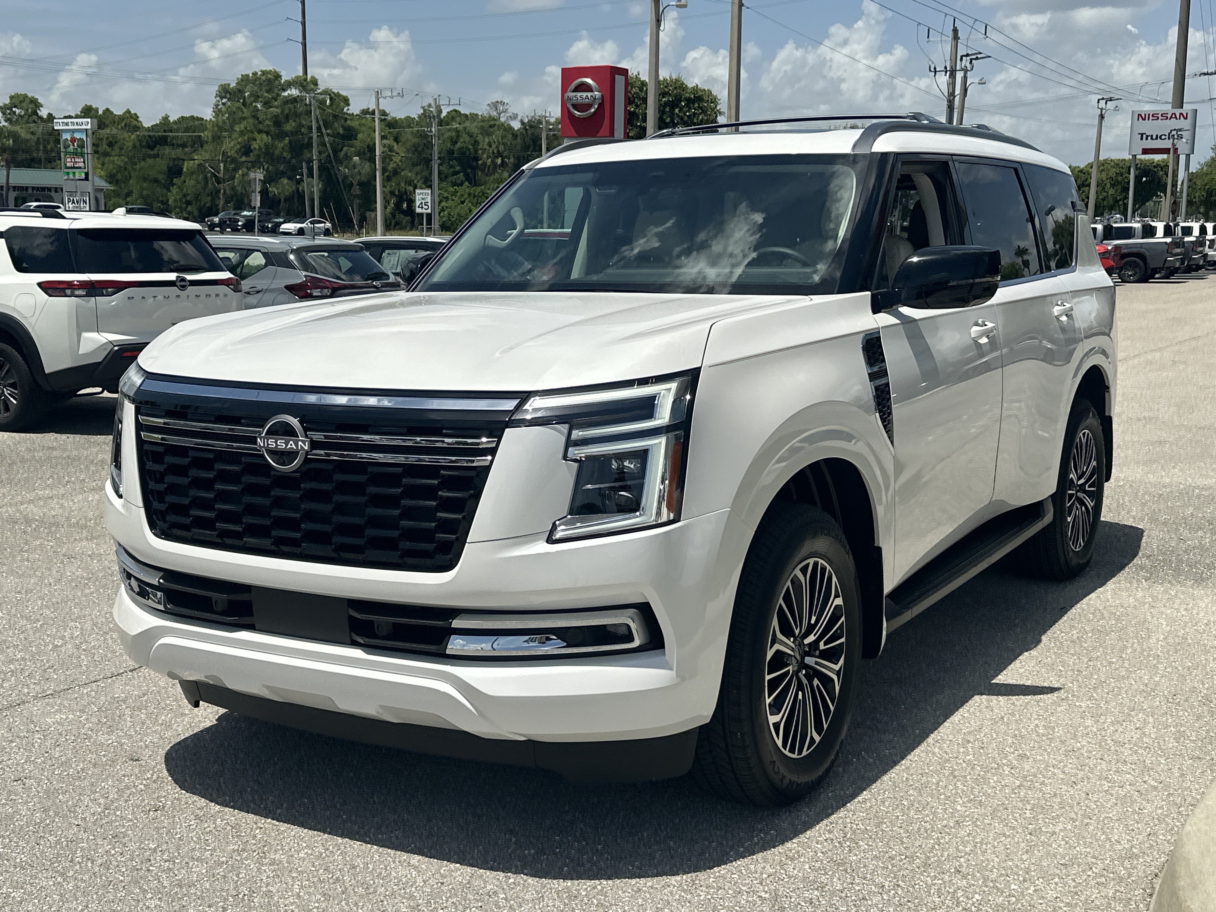 New 2026 Nissan Armada Platinum AWD/4WD image 3