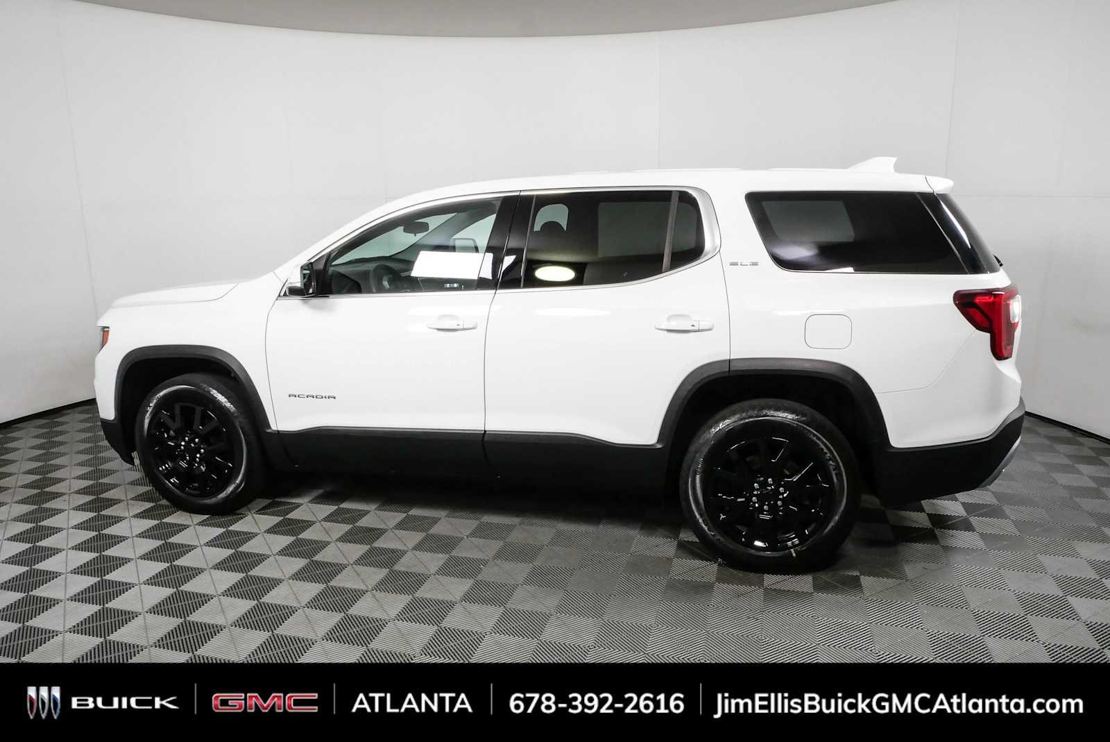 Used 2023 GMC Acadia SLE FWD image 27