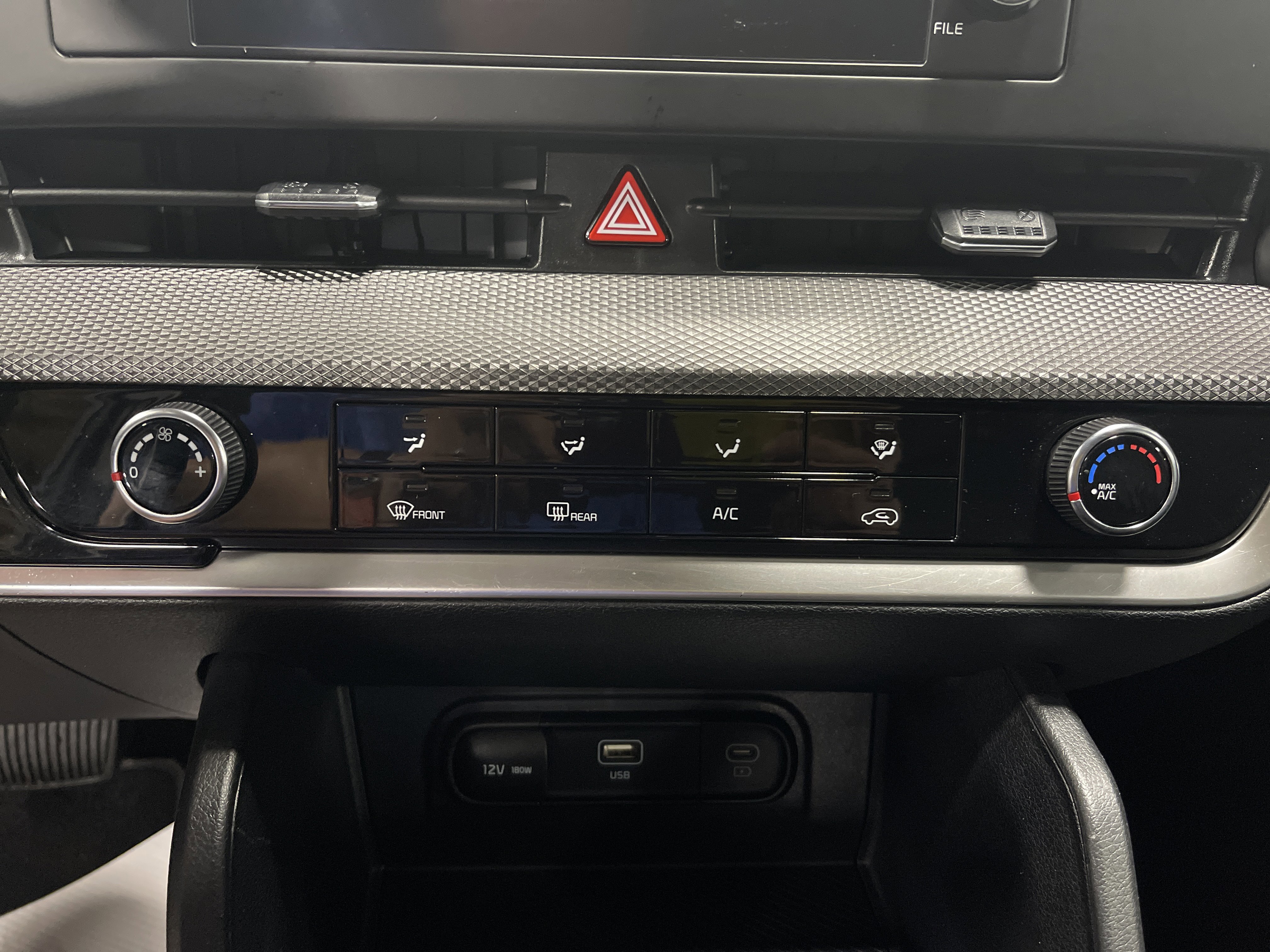 Used 2023 Kia Sportage LX image 22