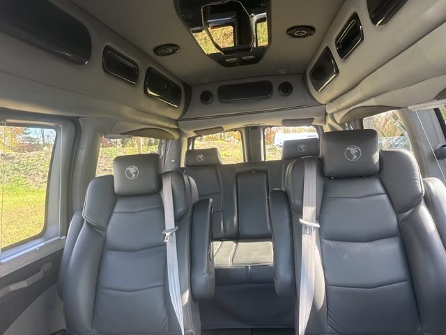 Used 2021 Chevrolet Express 2500 Explorer Van w/ Enhanced Convenience Package image 11