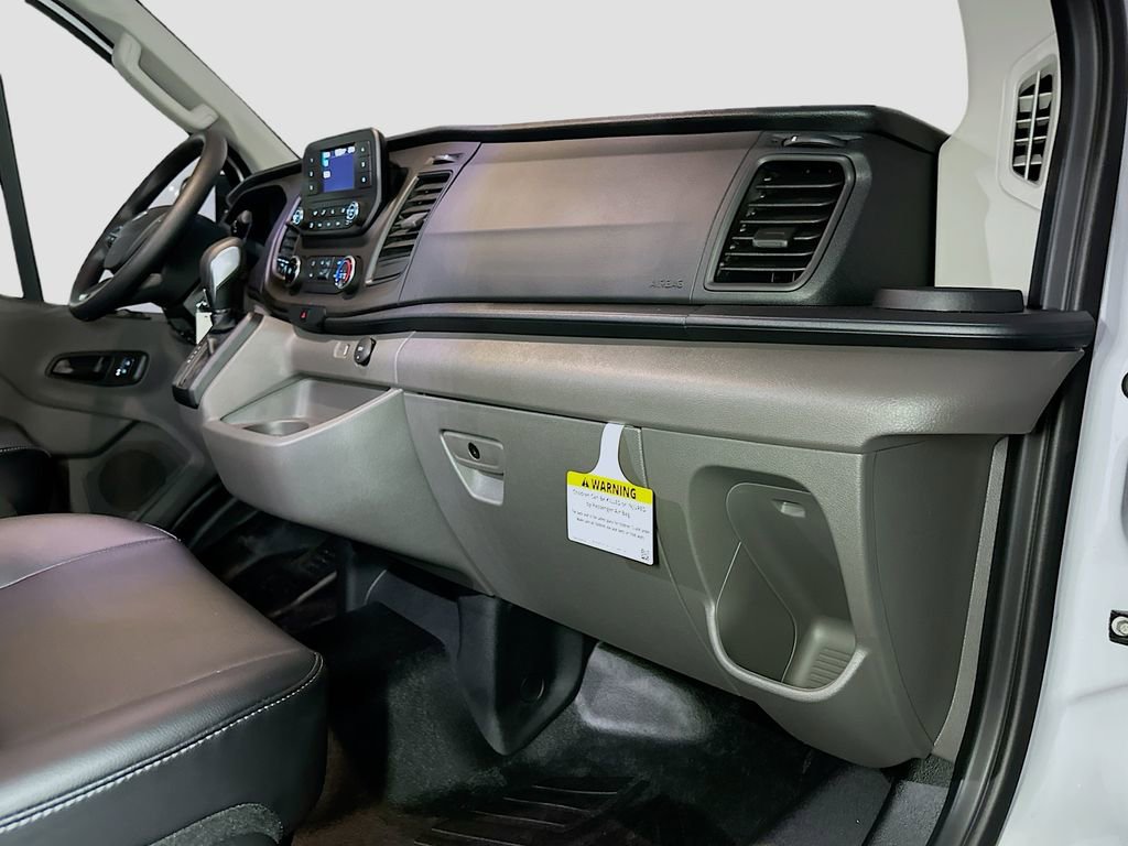New 2025 Ford Transit 250 Low Roof RWD image 29
