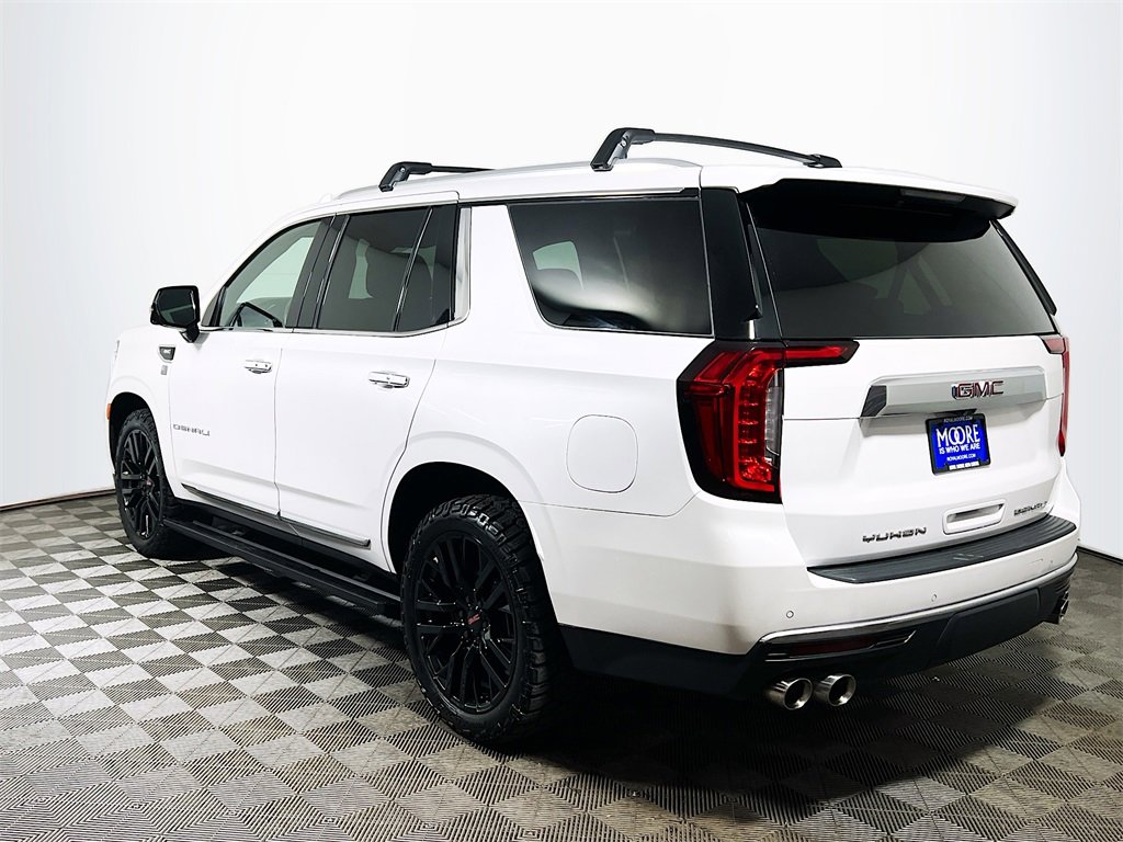 Used 2022 GMC Yukon Denali w/ Advanced Technology Package image 6