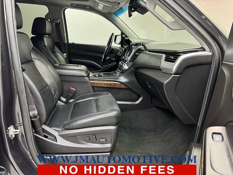 Used 2017 Chevrolet Tahoe LT image 22