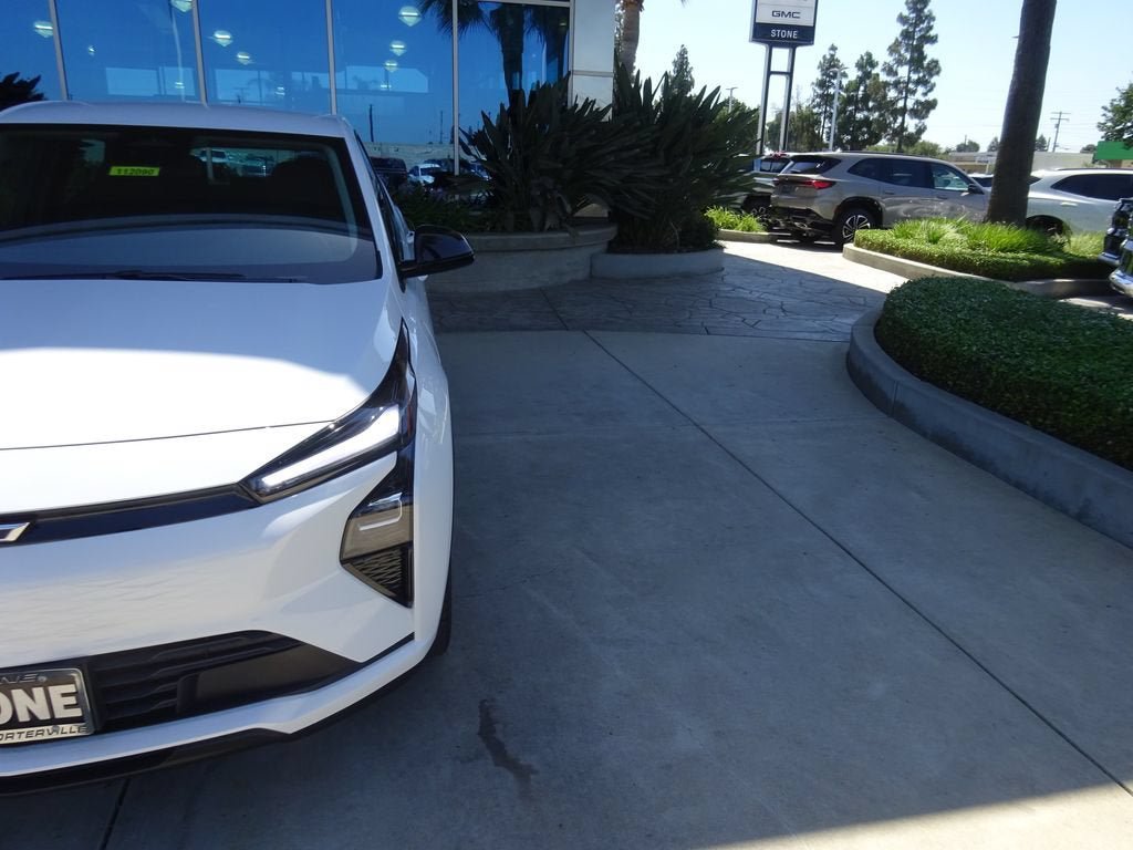 New 2027 Chevrolet Bolt LT FWD image 30