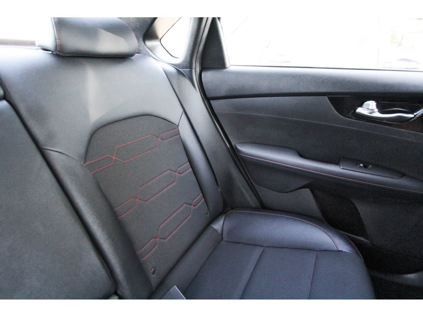 Used 2023 Kia Forte GT FWD image 12