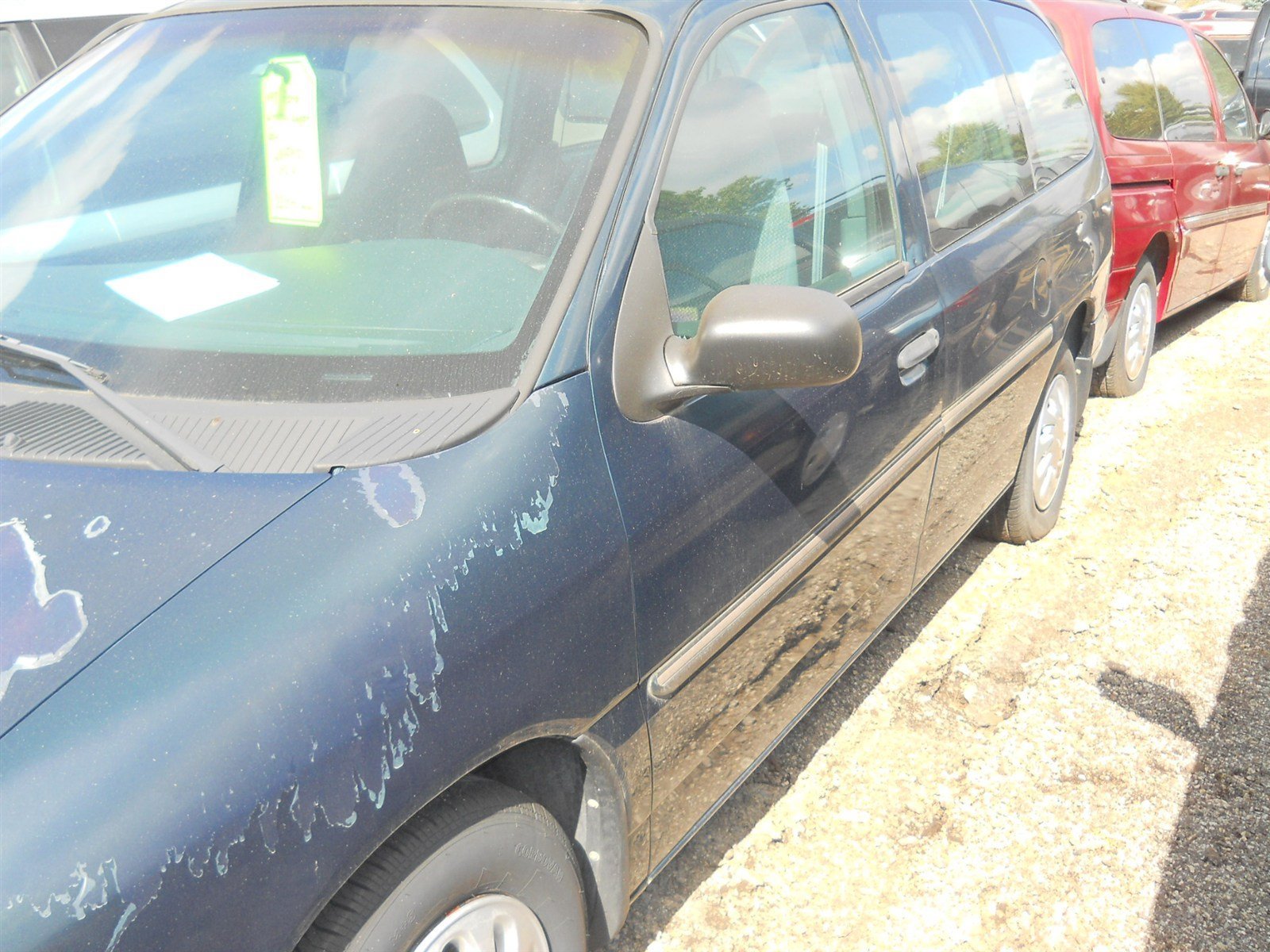 Used 1998 Ford Windstar GL FWD image 3