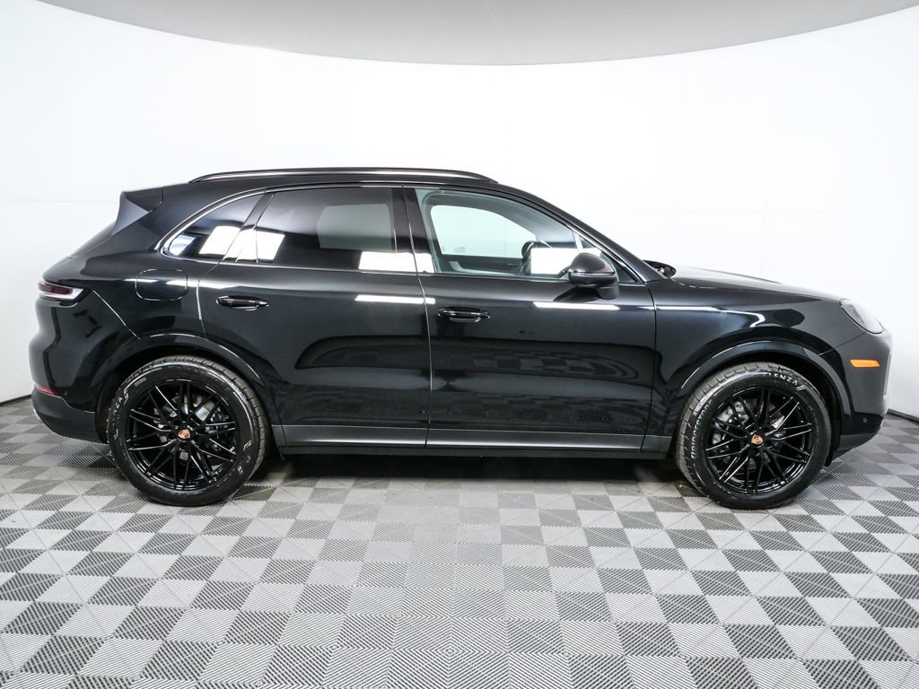 New 2026 Porsche Cayenne image 23