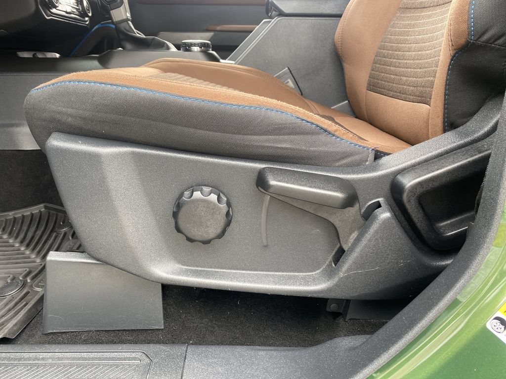 Used 2022 Ford Bronco Outer Banks AWD/4WD image 21