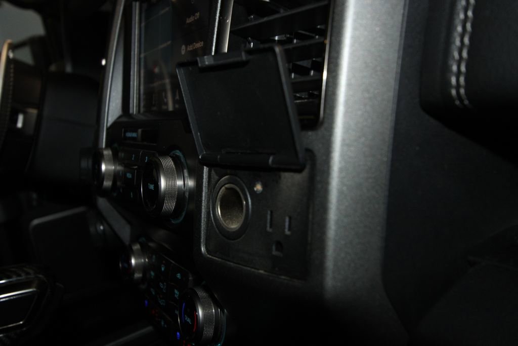 Used 2019 Ford F150 Raptor w/ Equipment Group 802A Luxury image 30