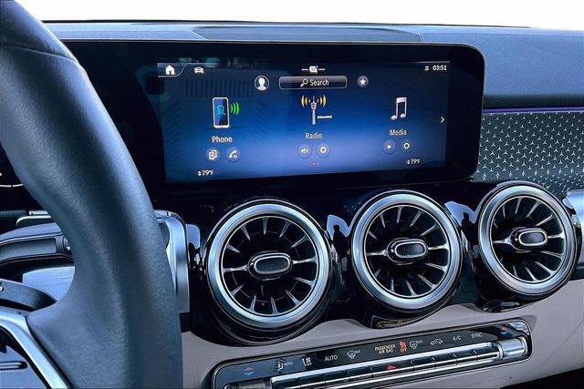 Certified 2025 Mercedes-Benz GLB 250 4MATIC image 12