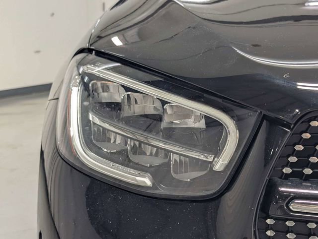 Used 2023 Mercedes-Benz GLC 300 4MATIC Coupe image 27