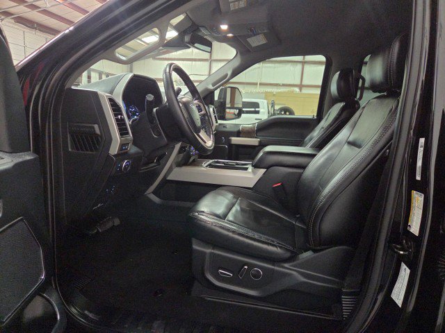 Used 2019 Ford F250 Lariat w/ Lariat Ultimate Package AWD/4WD image 6