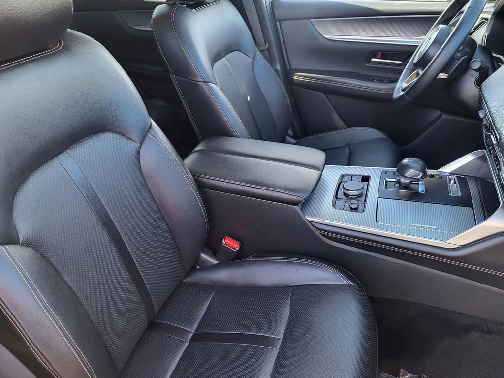 Used 2024 MAZDA CX-90 Plug-In Hybrid w/ Preferred image 5