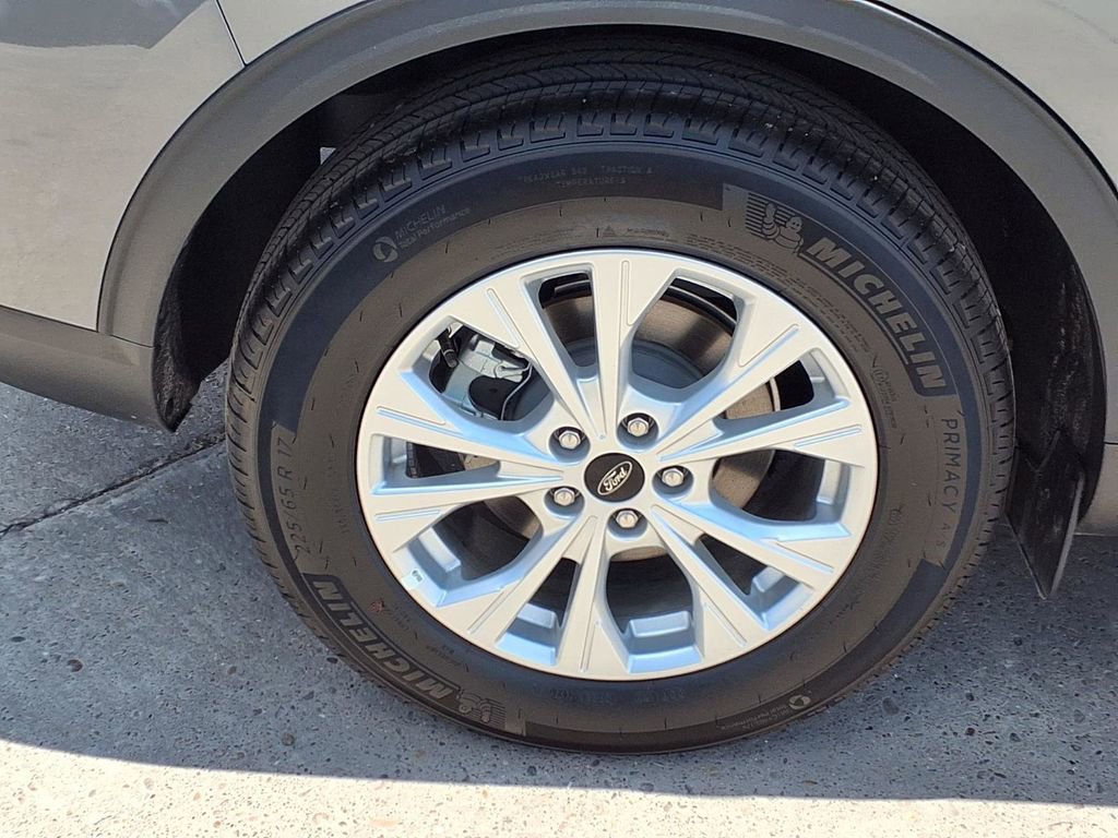Used 2026 Ford Escape Active FWD image 10
