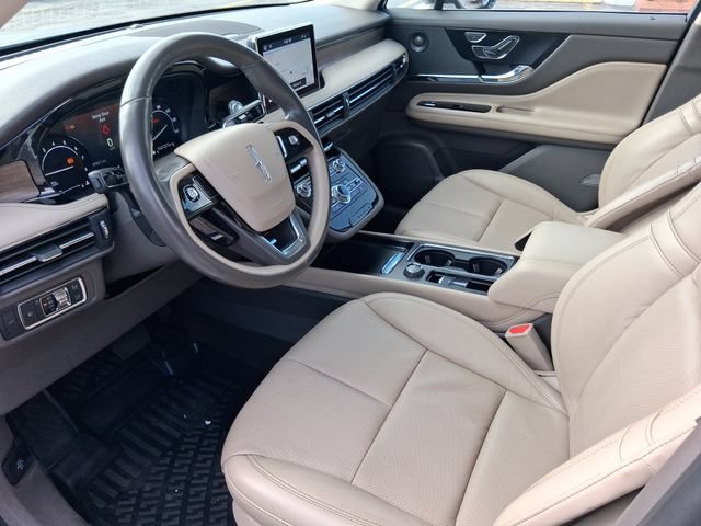 Used 2020 Lincoln Corsair Reserve FWD image 11
