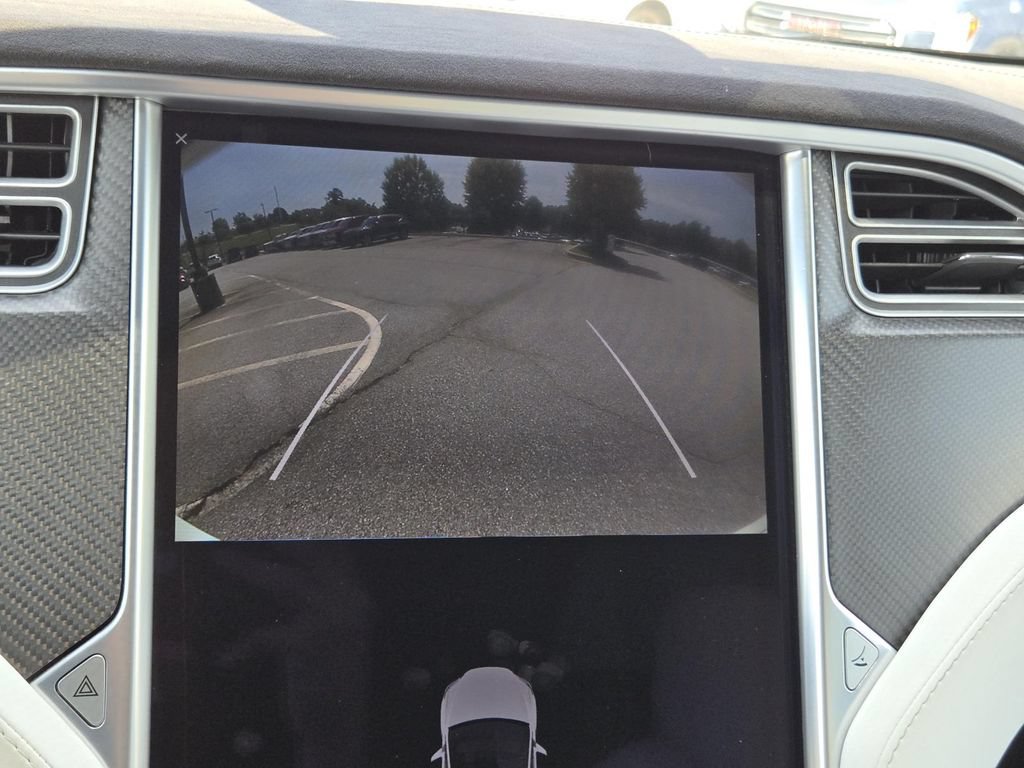 Used 2017 Tesla Model X 75D AWD/4WD image 26