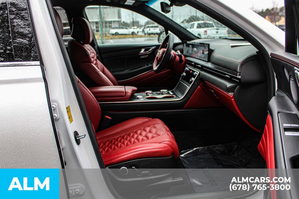 Used 2025 Genesis GV80 3.5T image 20