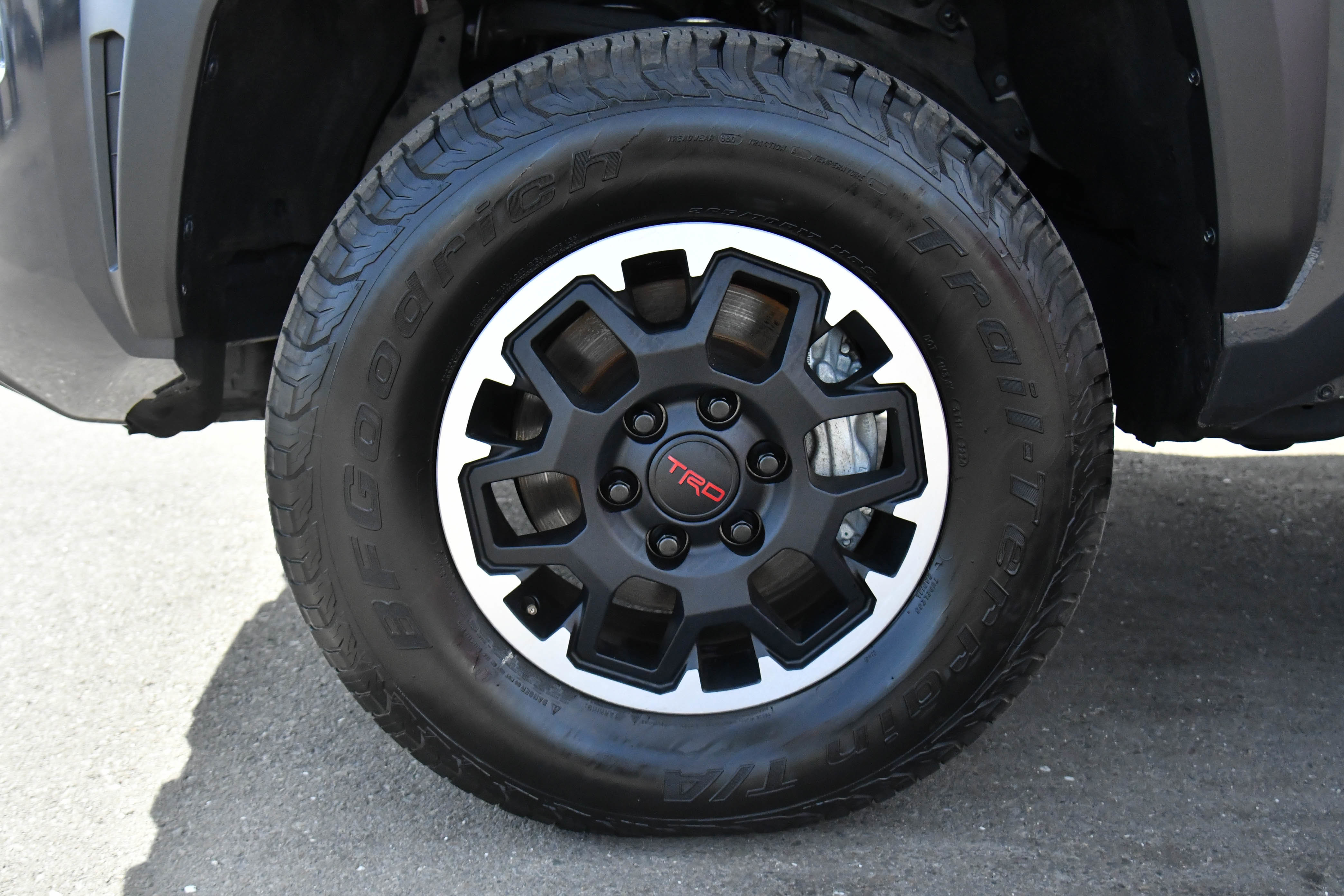 Used 2024 Toyota Tacoma TRD Sport image 12