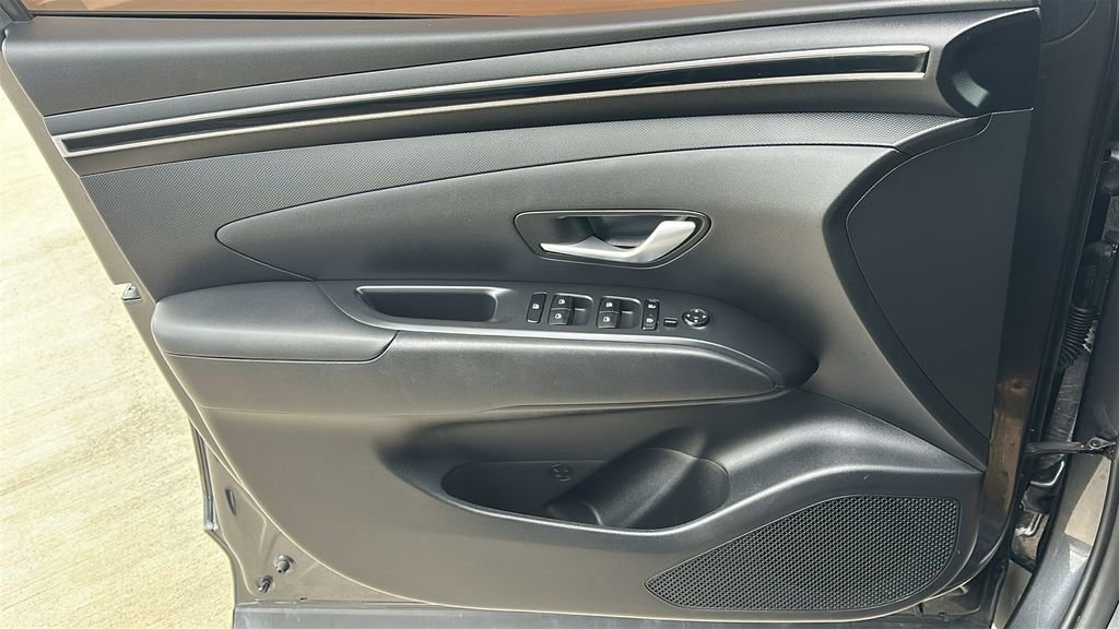 Certified 2024 Hyundai Tucson SE FWD image 19