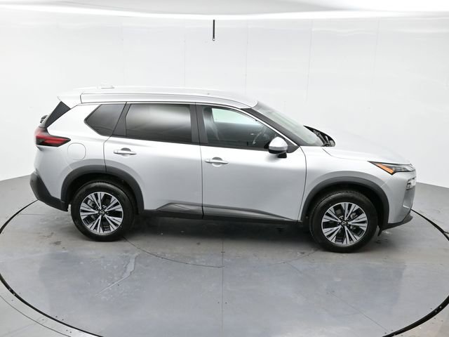 Used 2023 Nissan Rogue SV image 38