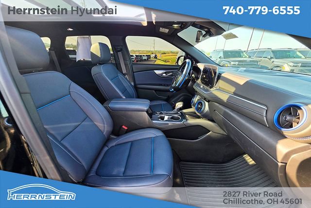 Used 2025 Chevrolet Blazer RS w/ Driver Confidence II Package FWD image 37