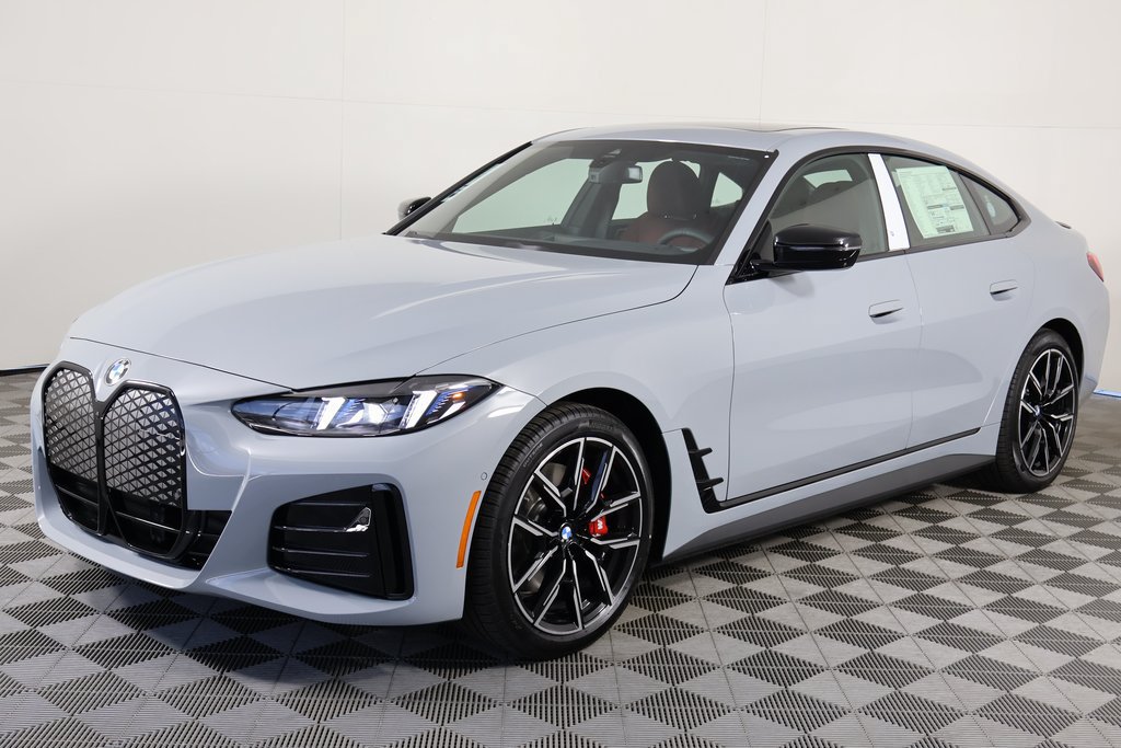 New 2026 BMW i4 xDrive40i w/ M Sport Package AWD/4WD image 1