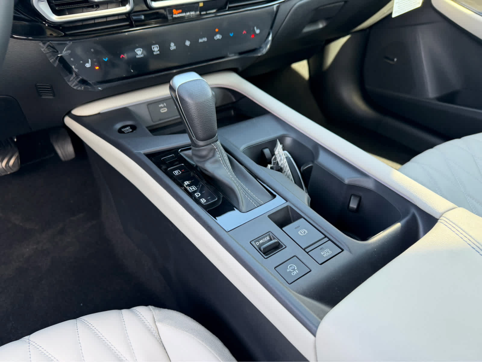 New 2026 Nissan Sentra SL FWD image 18