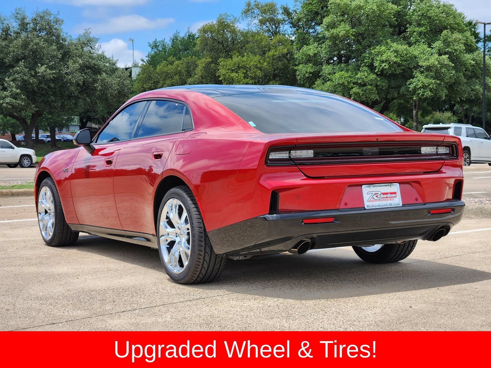 New 2026 Dodge Charger R/T w/ Driver Convenience Group AWD/4WD image 4