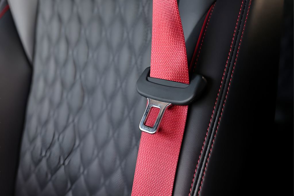 Used 2024 Genesis GV70 3.5T Sport w/ Sport Advanced Package image 53