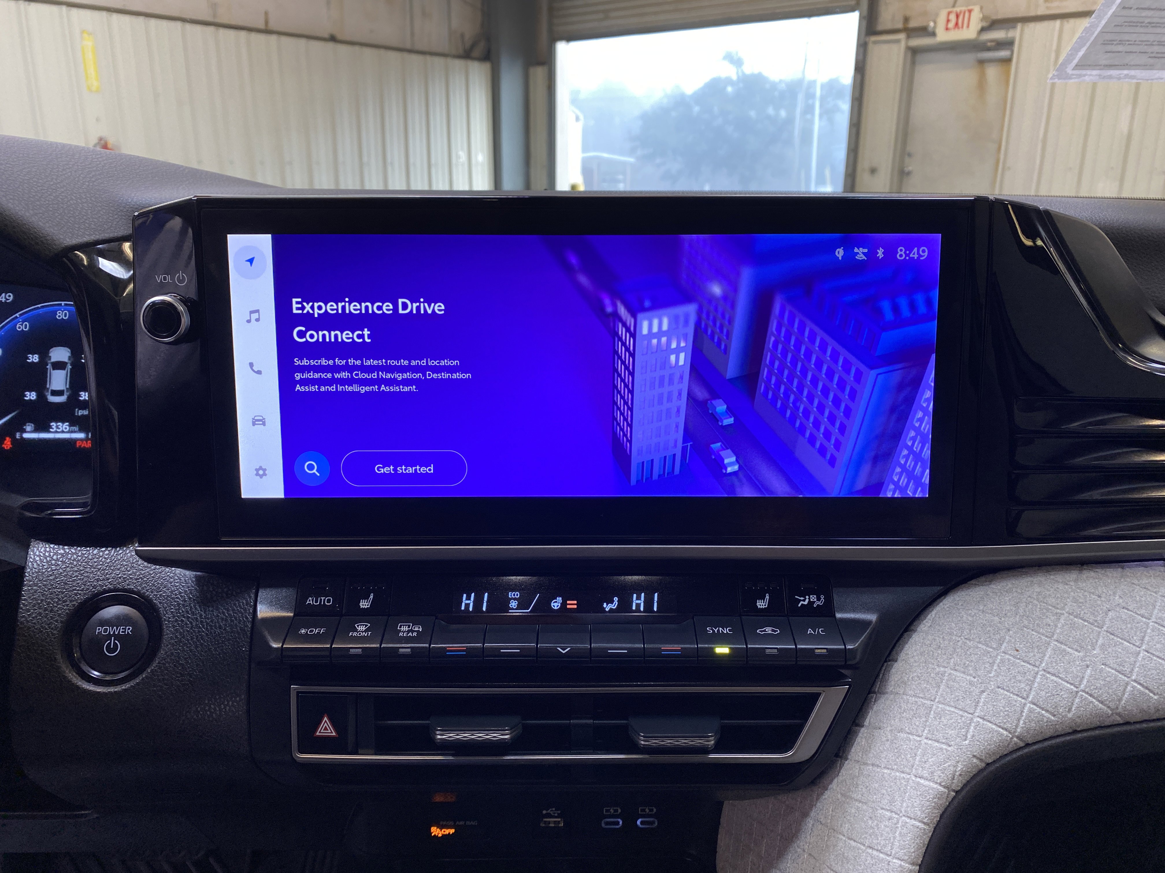 Used 2025 Toyota Camry XLE image 39