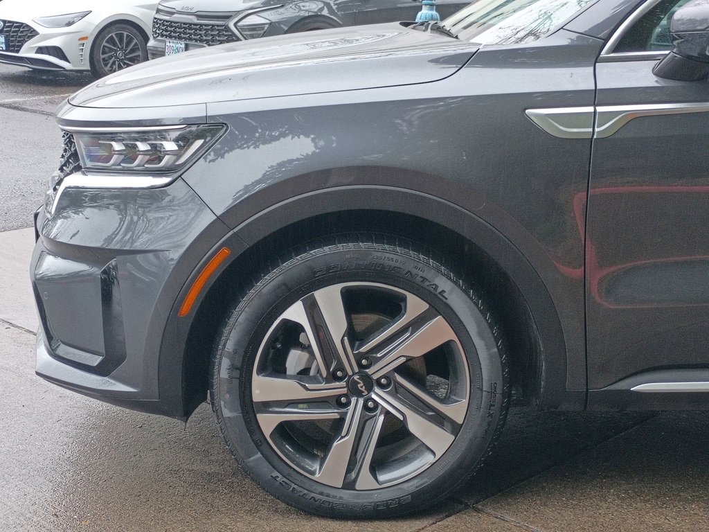 Used 2023 Kia Sorento SX Prestige image 8