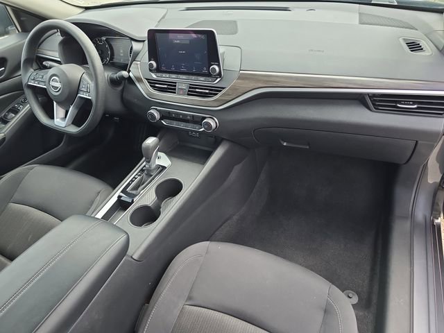 Certified 2025 Nissan Altima 2.5 SV image 11