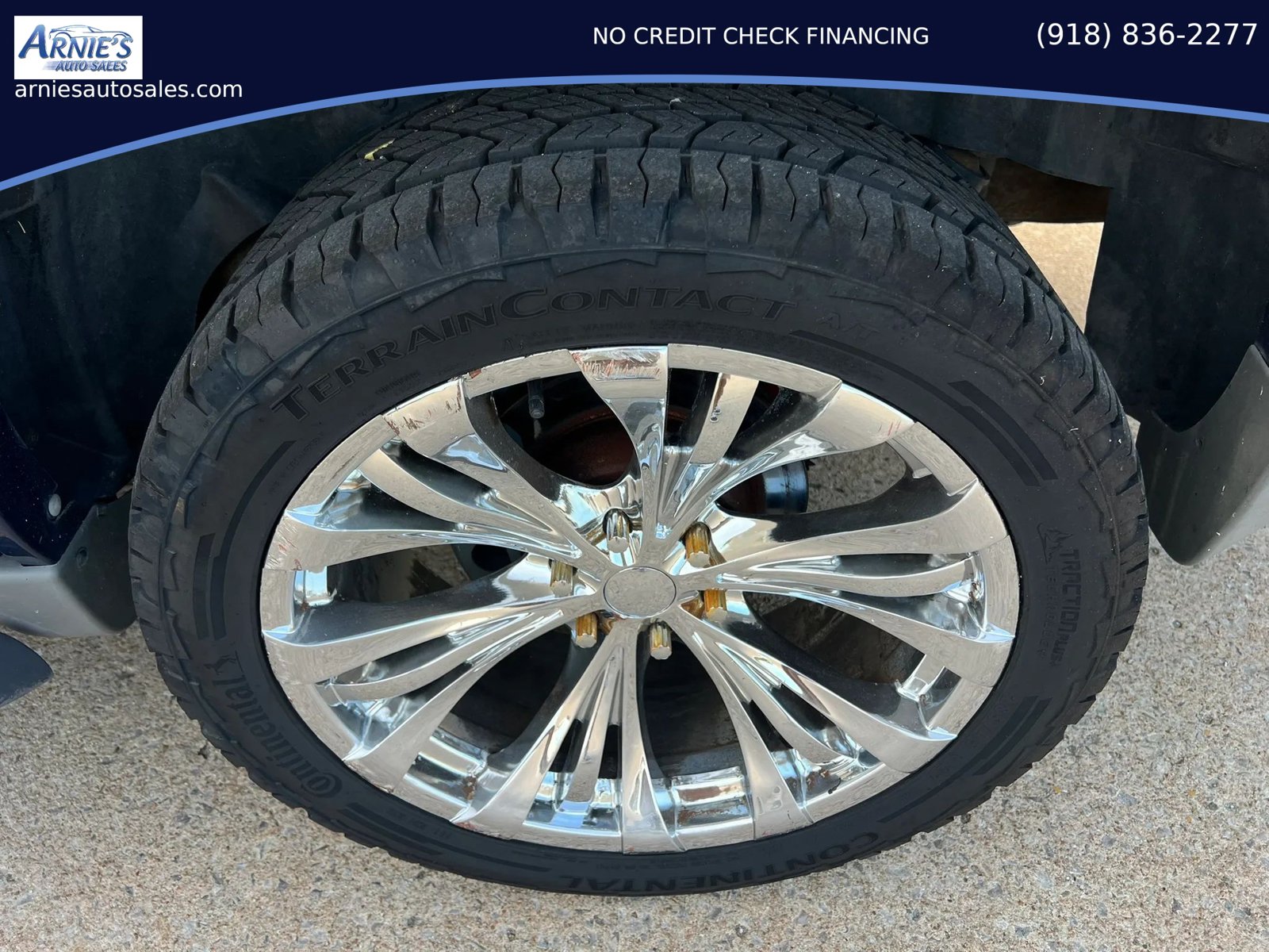 Used 2005 Chevrolet Tahoe Z71 w/ Preferred Equipment Group RWD image 6