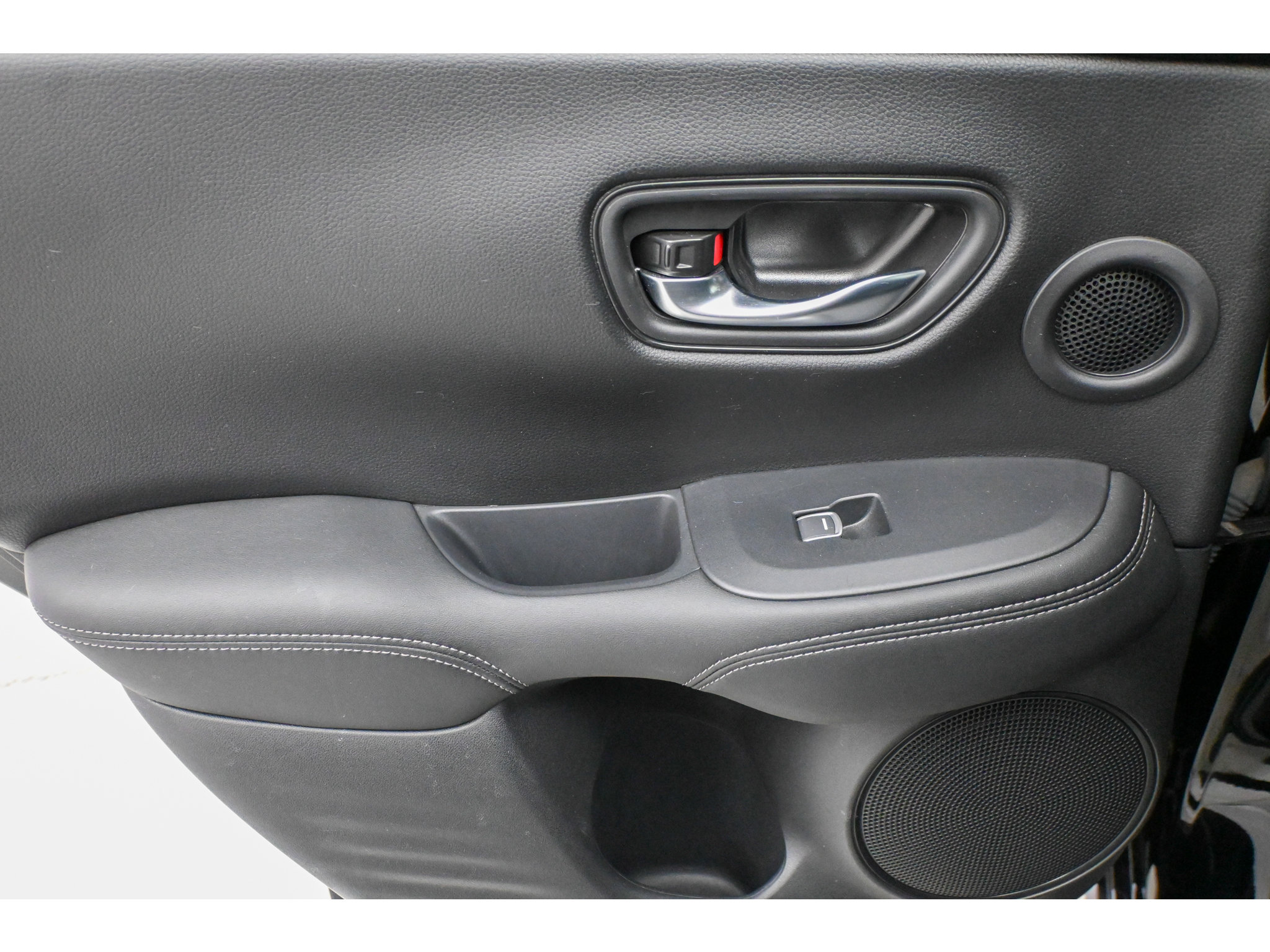 Used 2024 Honda HR-V EX-L image 22