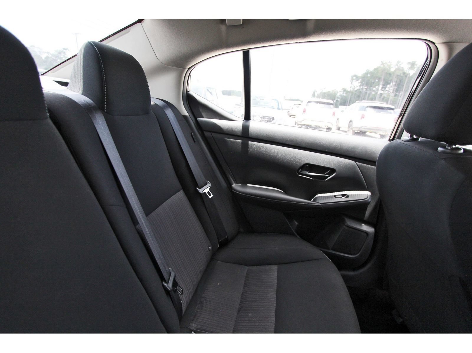 Used 2025 Nissan Sentra SV w/ All-Weather Package FWD image 14