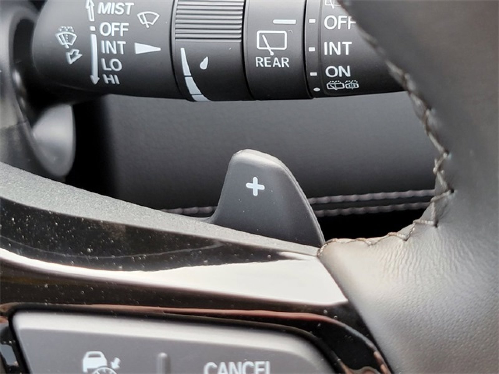 New 2025 Honda Pilot Touring image 16