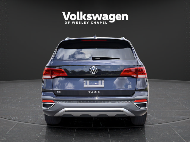 Certified 2022 Volkswagen Taos SE FWD image 7