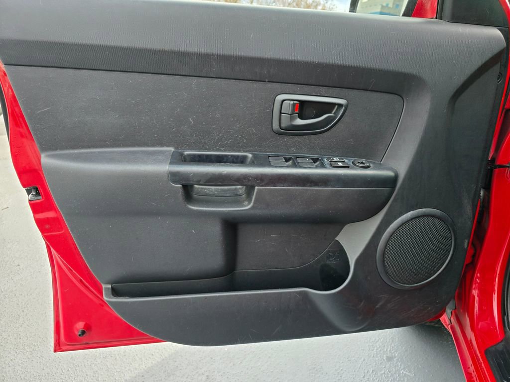 Used 2010 Kia Soul + w/ Audio Pkg image 23
