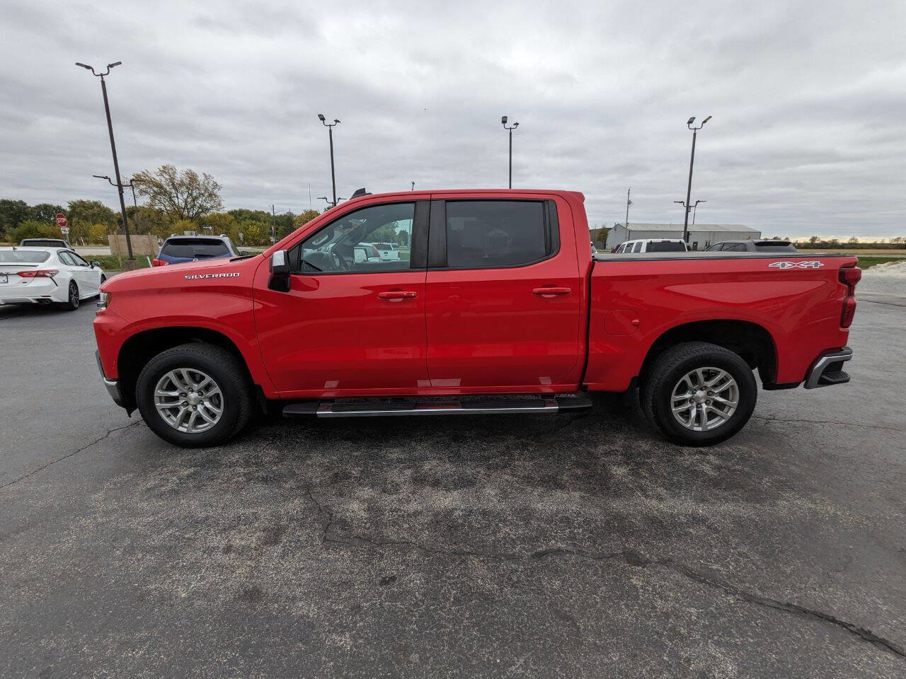 Used 2022 Chevrolet Silverado 1500 LT w/ Bed Protection Package image 5