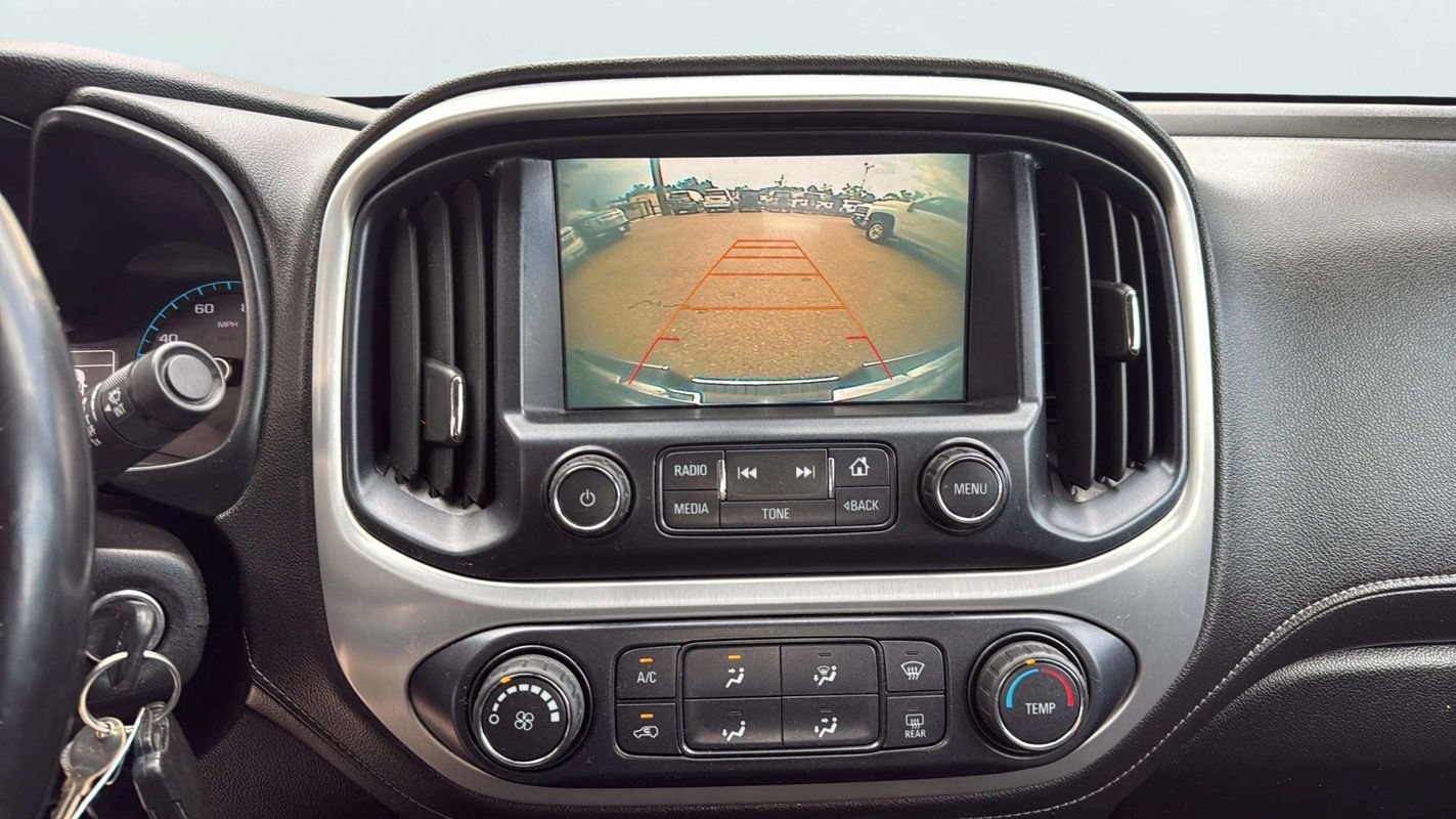 Used 2017 GMC Canyon SLE RWD image 10