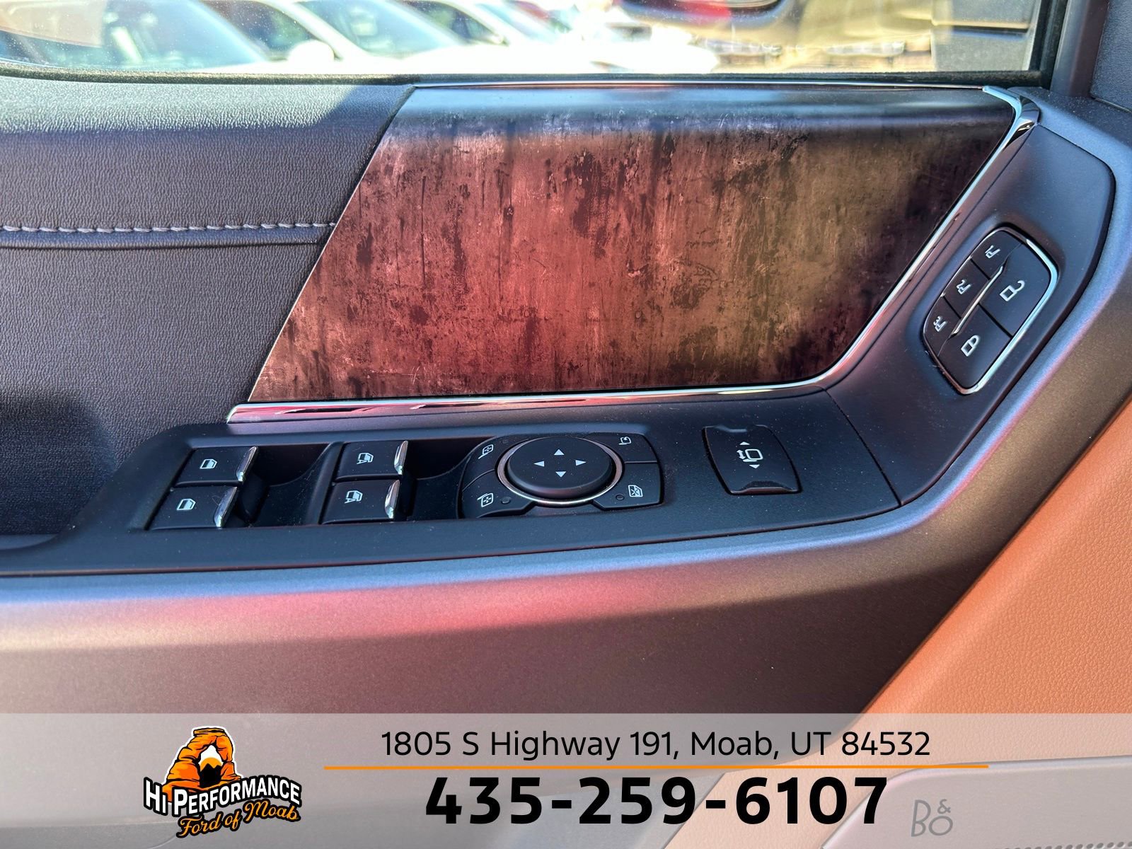 New 2025 Ford F250 Lariat w/ Lariat Ultimate Package image 17