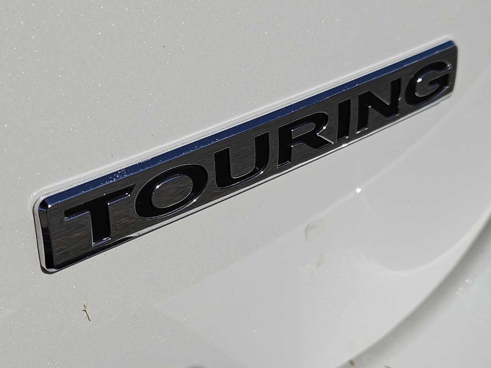 New 2026 Honda Odyssey Touring image 9