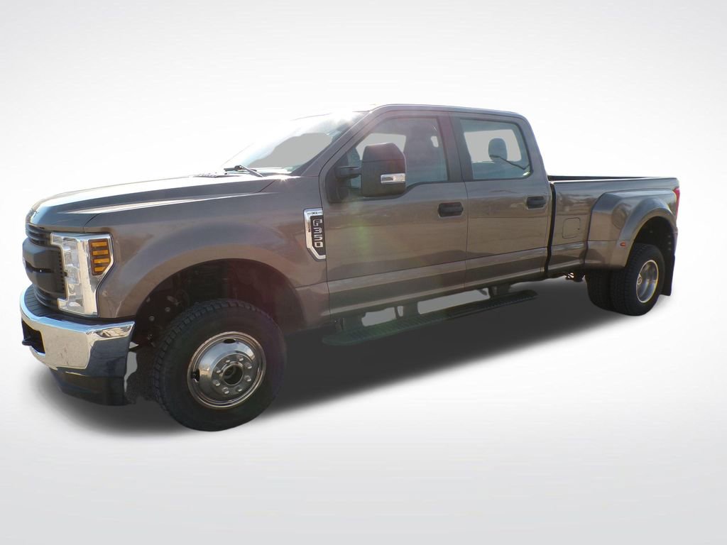 Used 2019 Ford F350 XL w/ Power Equipment Group AWD/4WD image 2