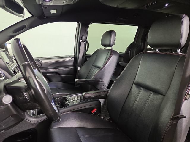 Used 2020 Dodge Grand Caravan GT FWD image 13