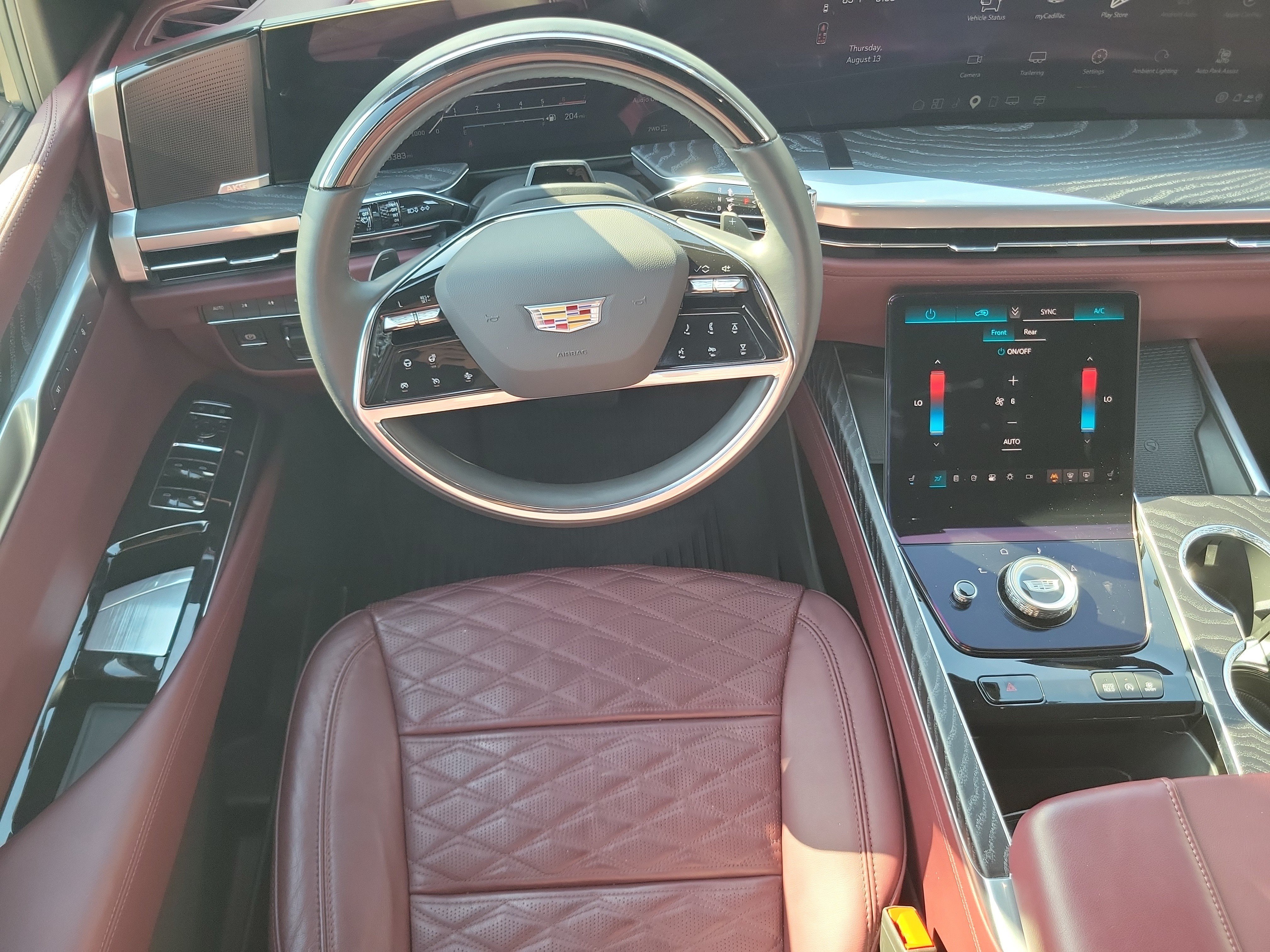 Used 2025 Cadillac Escalade ESV Sport w/ Touring Package AWD/4WD image 23