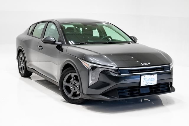 Used 2025 Kia K4 FWD image 6