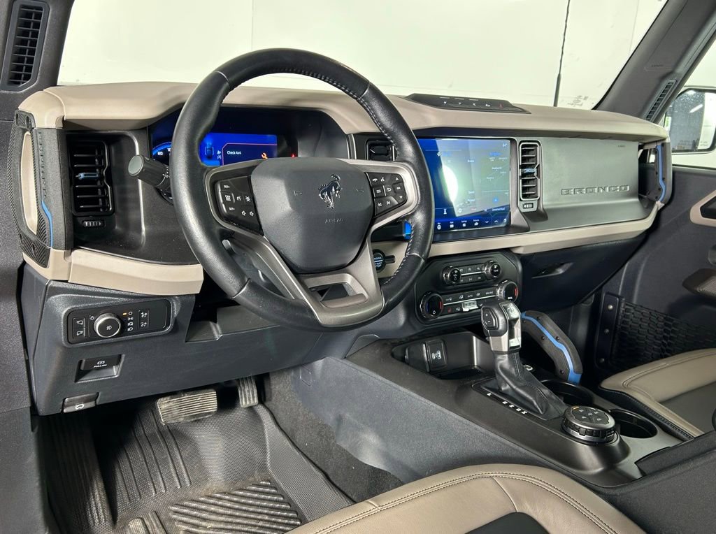 Used 2021 Ford Bronco Wildtrak AWD/4WD image 14