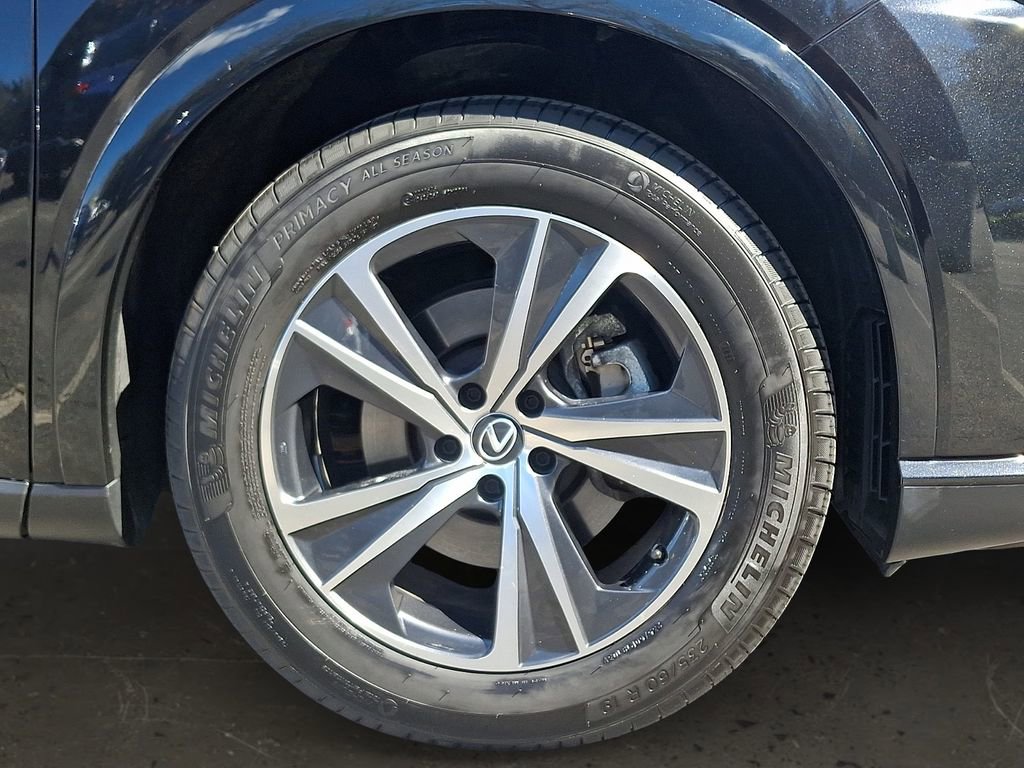 Used 2023 Lexus RX 350 Premium w/ Accessory Package (Z1) AWD/4WD image 9