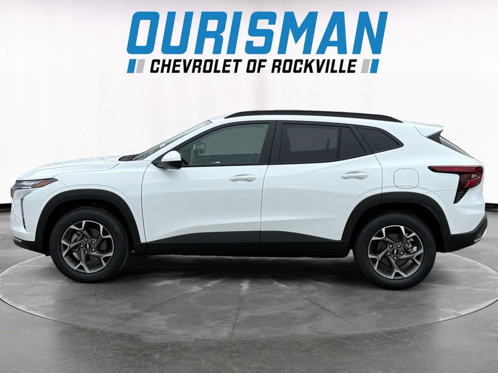 New 2026 Chevrolet Trax LT w/ Sunroof Package image 3