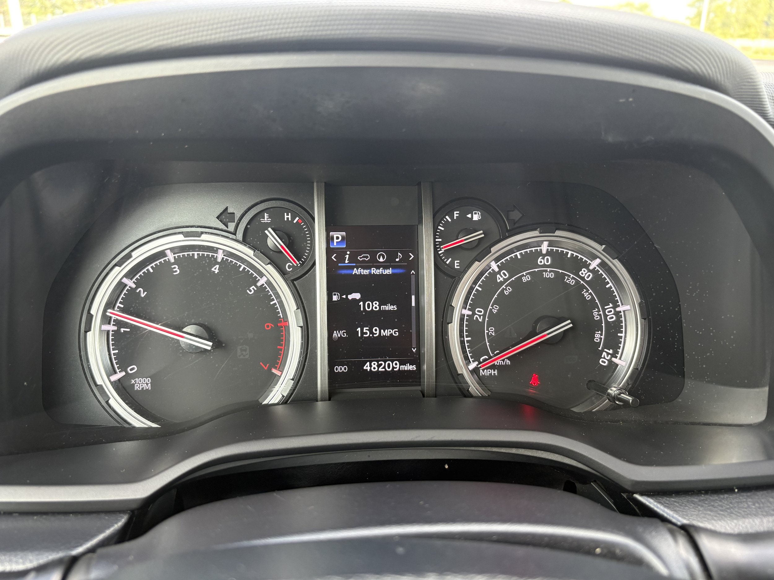Used 2023 Toyota 4Runner TRD Off-Road Premium w/ Off Road Premium Plus Package AWD/4WD image 3